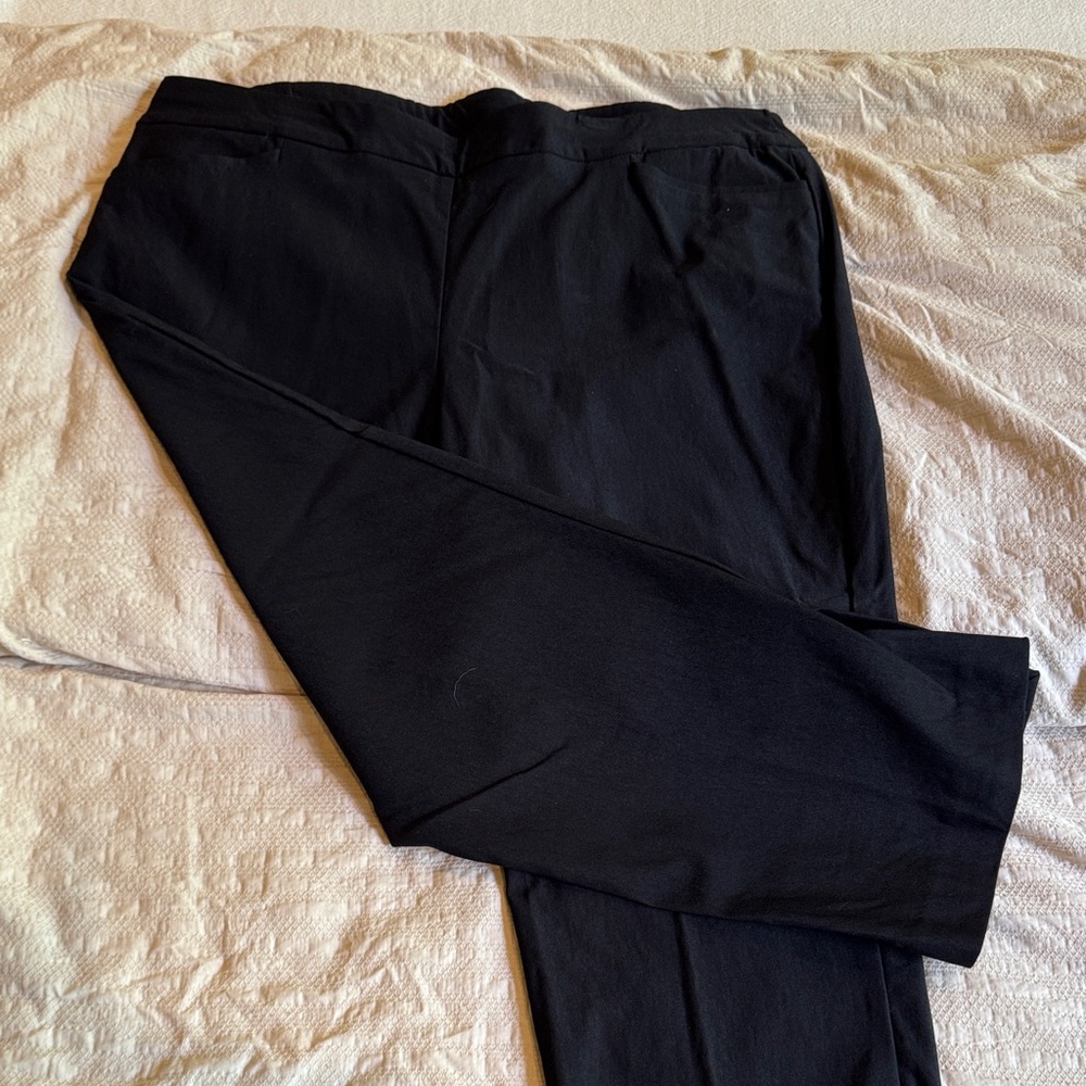 Chico's Ponte Black Dress Ankle length Pant